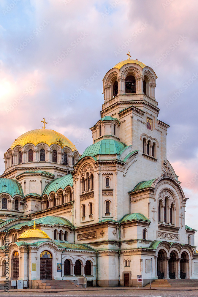 Fototapeta premium St. Alexander Nevsky Cathedral in Sofia, Bulgaria