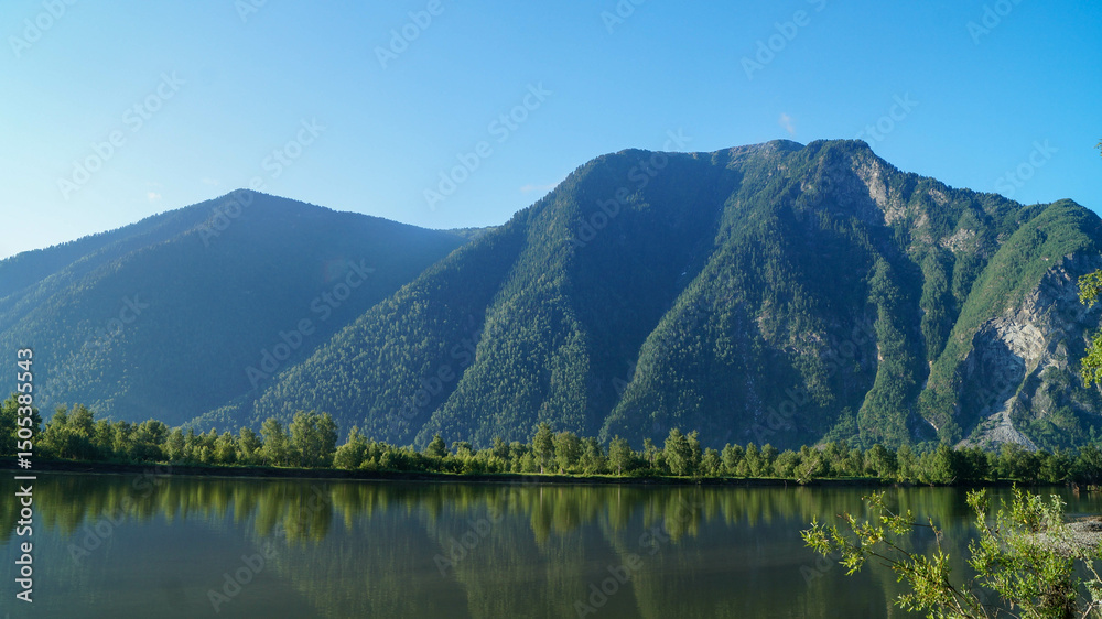 Obraz premium Morning views of Mountain lake