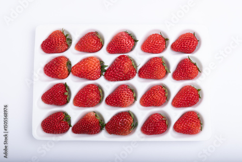 Fototapeta Naklejka Na Ścianę i Meble -  Fresh strawberry fruits