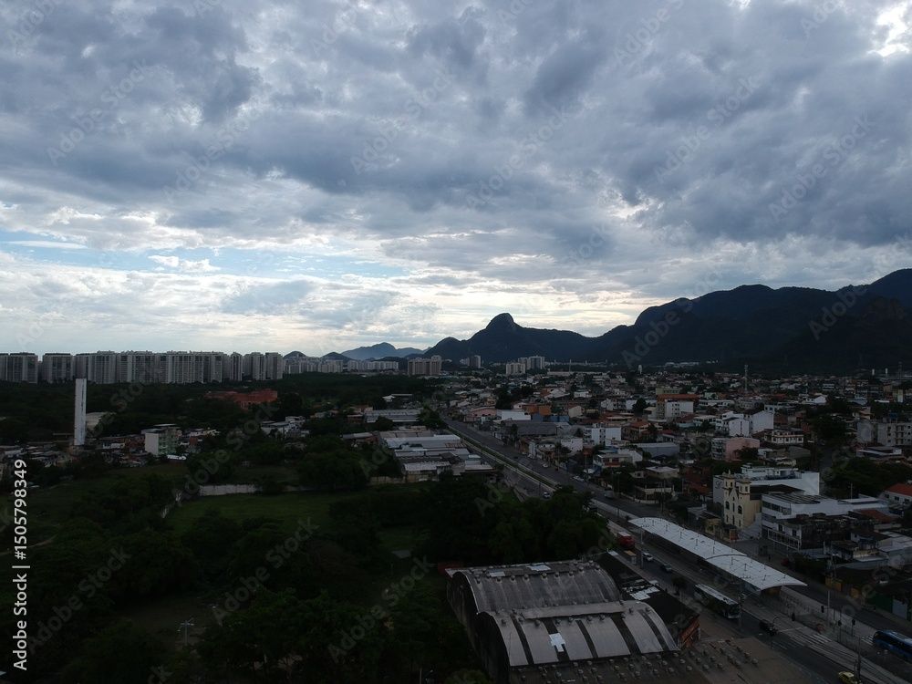 Fototapeta premium DCIM/100MEDIA/DJI_1009.JPG