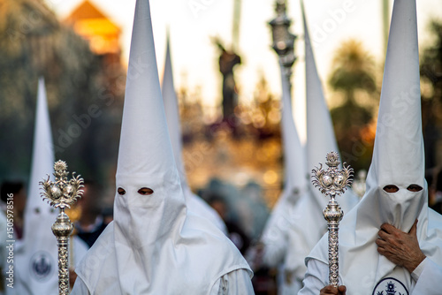 Obraz na płótnie Nazarenes of Candelaria in Seville's Holy Week procession