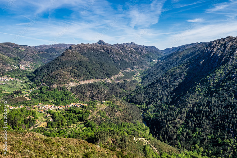 Fototapeta premium Landscape view of the Roucas Gavieira region in Peneda Geres National Park in Portugal