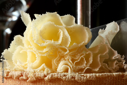 Bild auf Leinwand Rosette Closeup of Swiss Cheese Tete de Moine