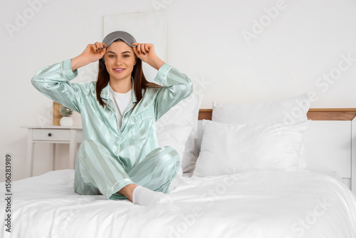 Beautiful young woman with ...