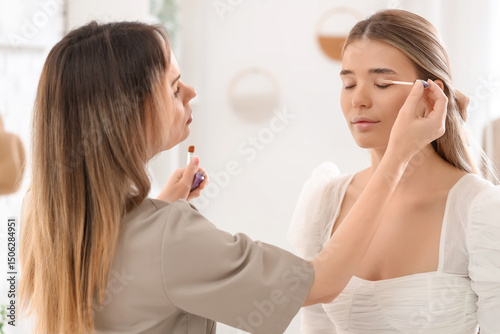 Professional makeup artist ...