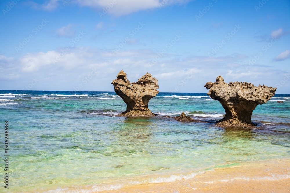 Fototapeta premium Heart Rock Formations at Kouri Island Shoreline, Okinawa, Japan