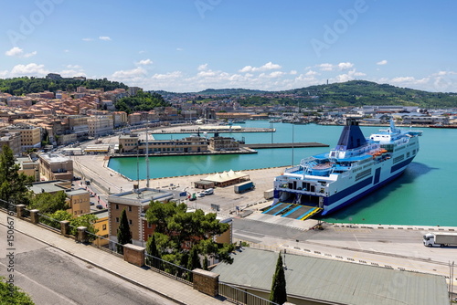 Veduta del  porto di Ancona (Marche , Italia) photo