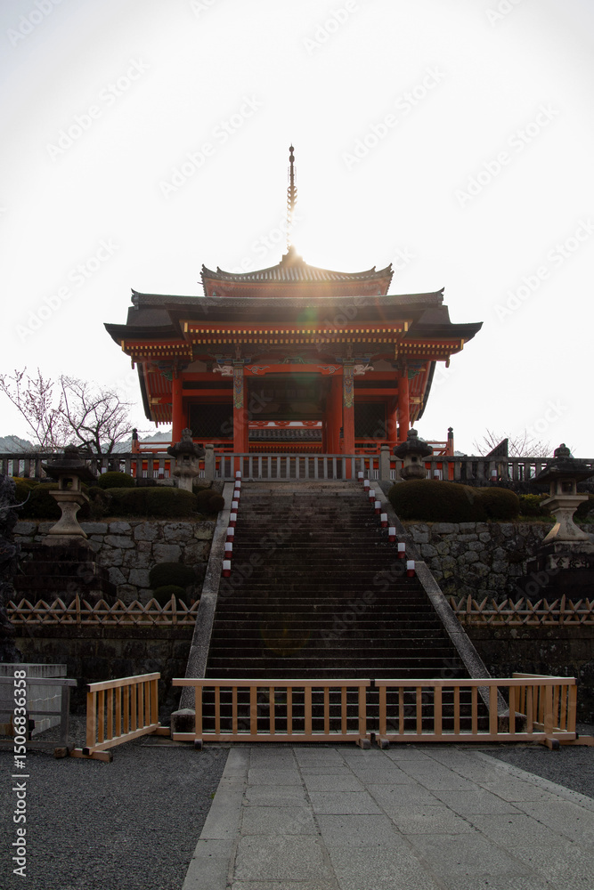 Naklejka premium Buddhist temple in Kiyomizu-dera, Kyoto, Japan