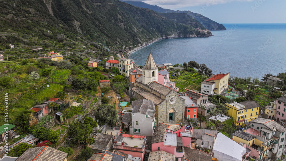 Fototapeta premium Corniglia Village, Cinque Terre Coast of Italy. La Spezia, Liguria, Italy 