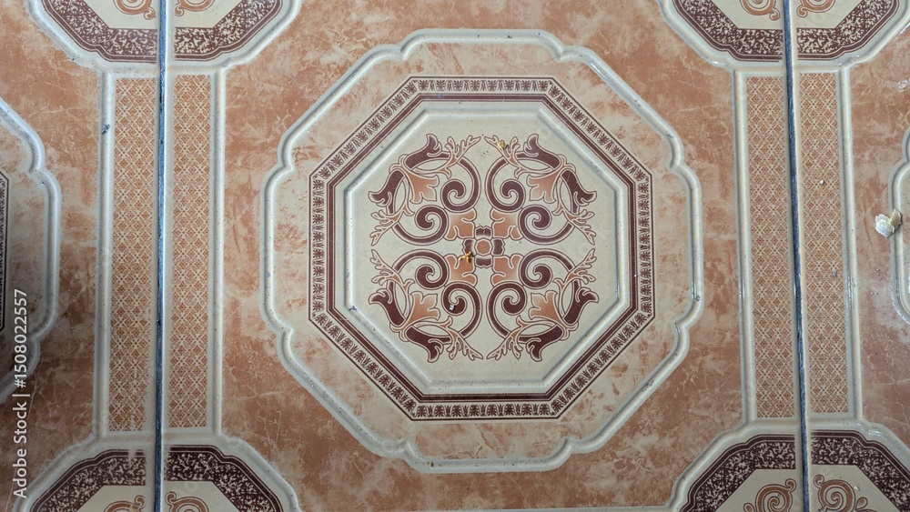 Obraz premium Ornate Vintage Tile Design with Floral Motif