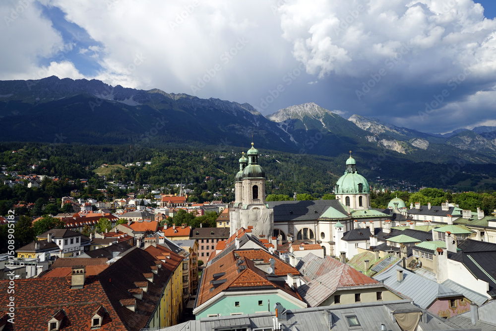 Obraz premium aerial view of the old town of Innsbruck