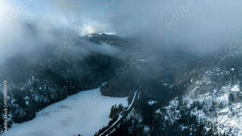 Εκτύπωση καμβά Snowy Sunset over Lake Placid