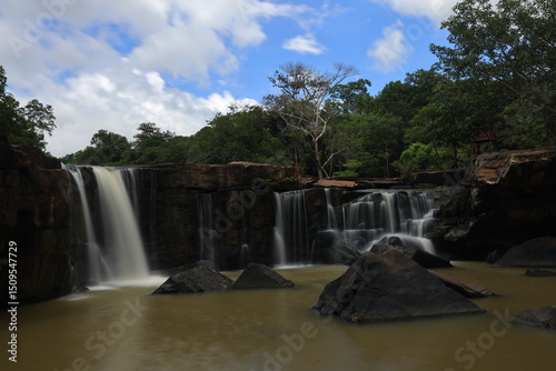 Tat Ton is a beautiful waterfall with water flowing all year round, On top of it, the water cascades down wide rock plateaus, with big trees lining up on both side of the stream
Chaiyaphum ,THAILAND