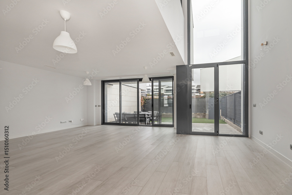 Obraz premium This abundance of light not only improves visibility and visual comfort,