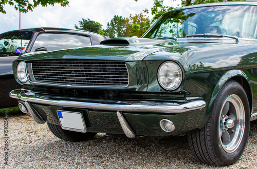 classic american car headlight front