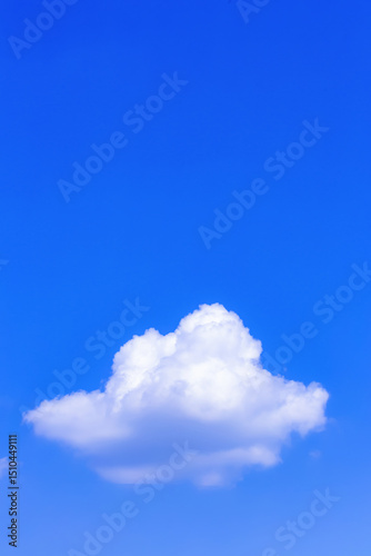 青空にぽっかり雲