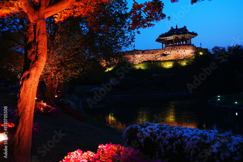 Suwon Hwaseong Fortress in Gyeonggi-do, South Korea - 韓国 京畿道 水原 水原華城 東北舖楼