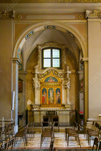 interno chiesa