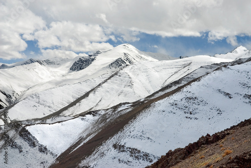 View on the way down from Stokla pass (4900) to the village of Stok, Hemis National Park, Ladakh region, state of Jammu and Kashmir, India, Asia