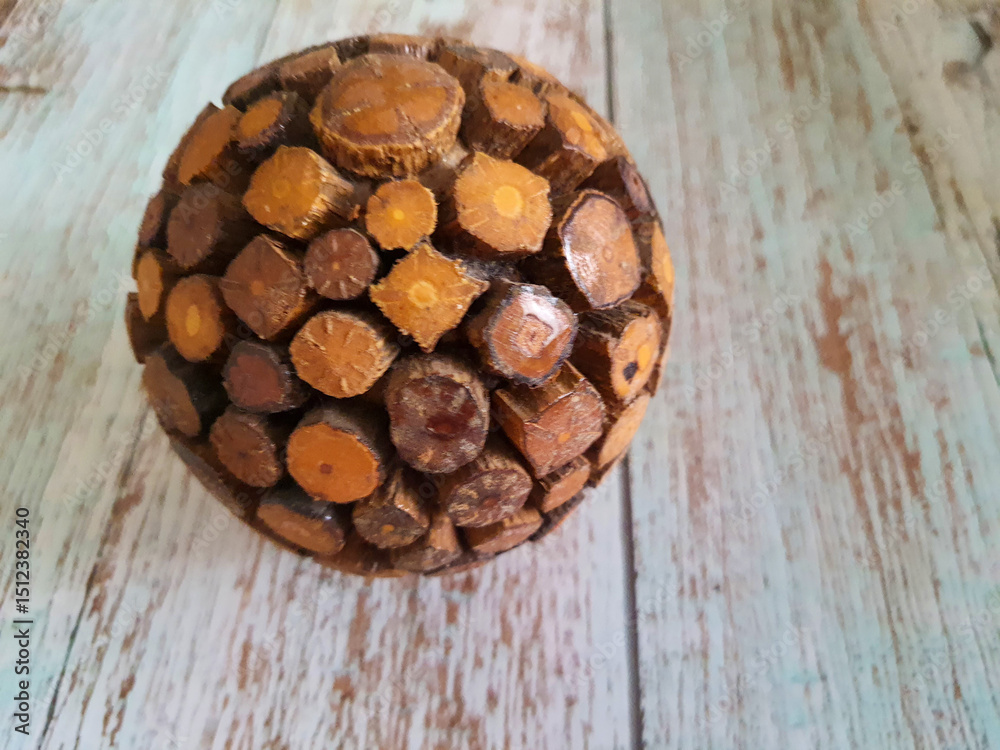 Obraz premium Decorative ball made of natural material
