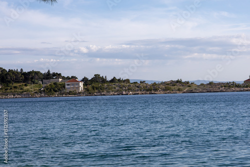 Fototapeta Naklejka Na Ścianę i Meble -  Amazing Makarska beach with boats against adriatic sea in Makarska Riviera, Dalmatia