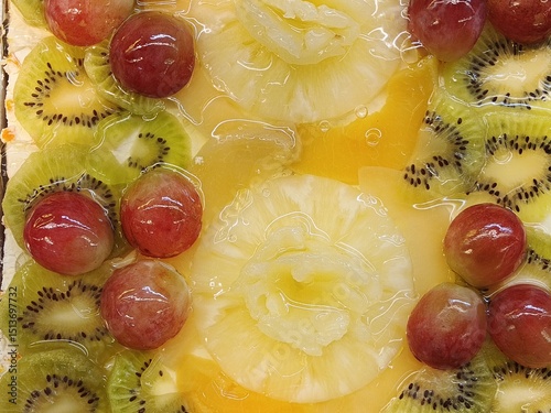 Fototapeta Naklejka Na Ścianę i Meble -  fresh fruits on a plate