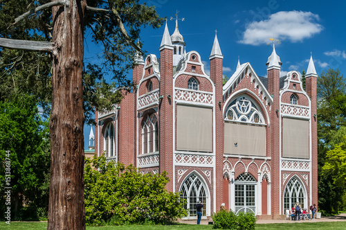 gotisches Haus im Wörlitzer Park photo
