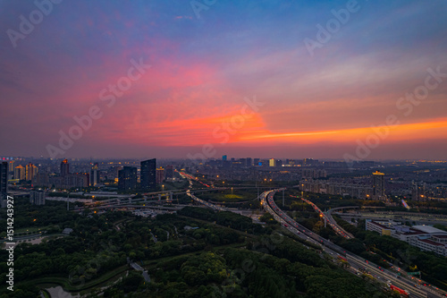 Fototapeta Naklejka Na Ścianę i Meble -  sunset over the city
