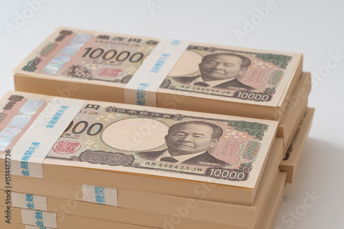 たくさんの一万円札 photo