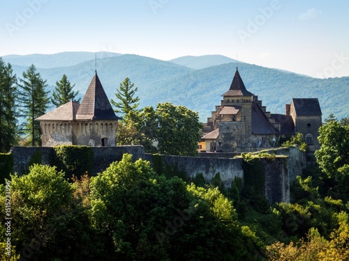 ostrozac castle