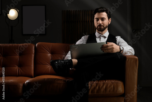 Handsome young man in forma...