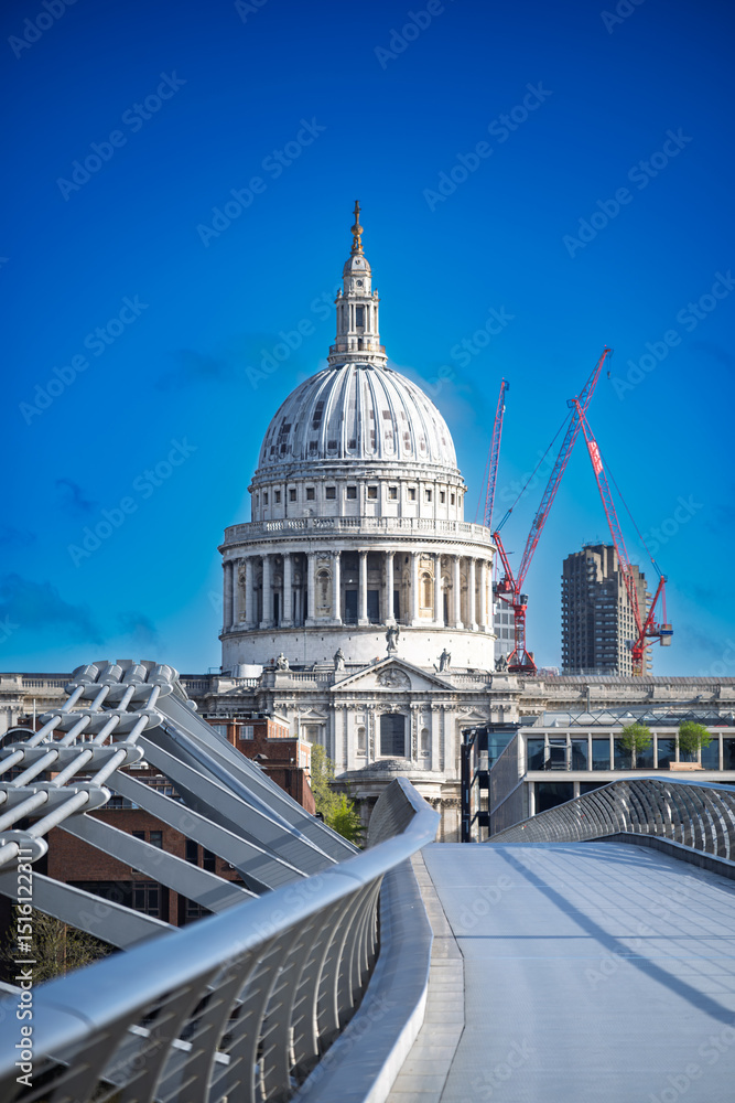 Fototapeta premium St. Paul's Cathedral View