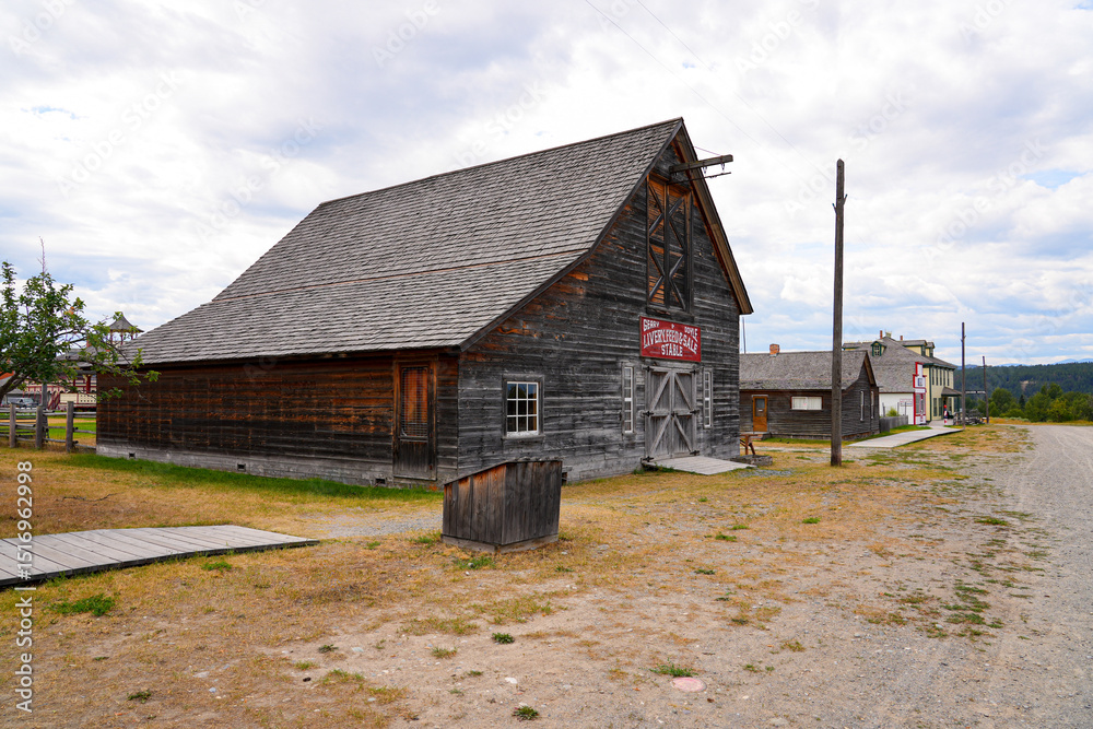 Obraz premium Stables and livery of the Fort Steele Heritage Town in the East Kootenay region of southeastern British Columbia, Canada