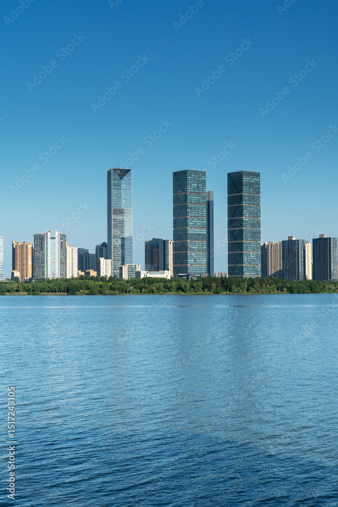 Naklejka premium Lakeside modern office building in China