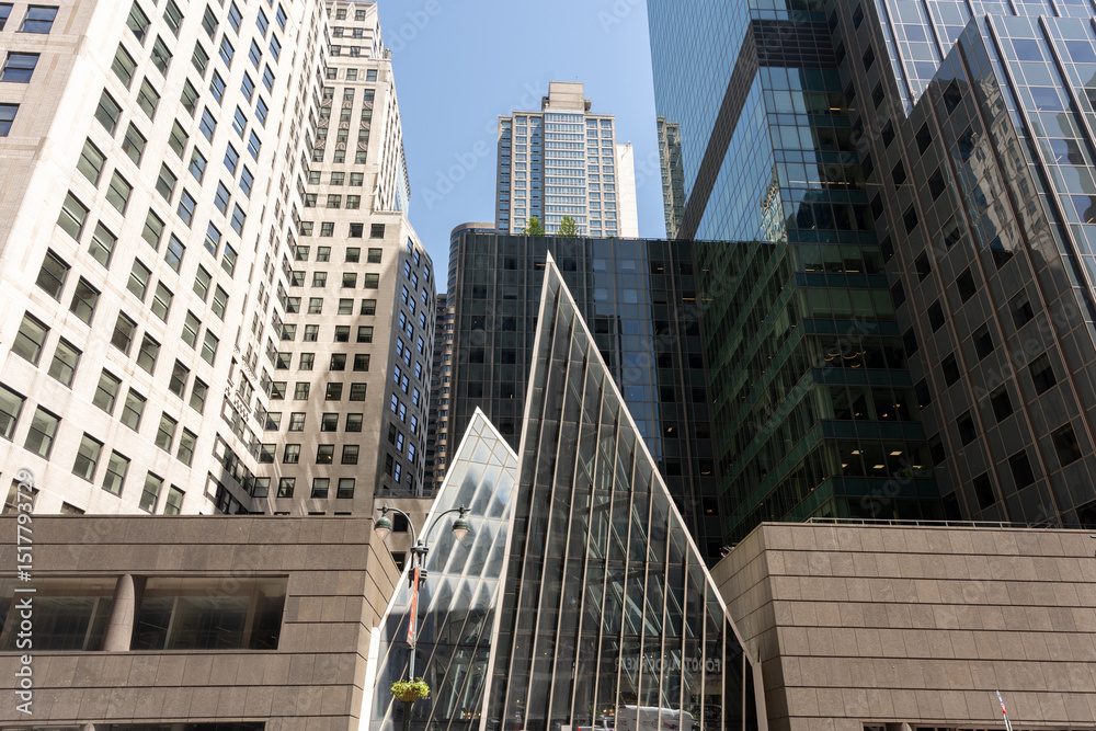 Fototapeta premium New York's skyscrapers are vertical architectural structures of great impact