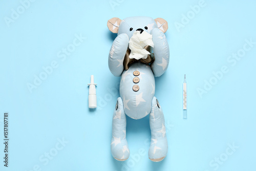 Teddy bear with tissue, nas...