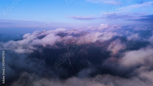 Cloud Symphony – Nature’s Softest Motion