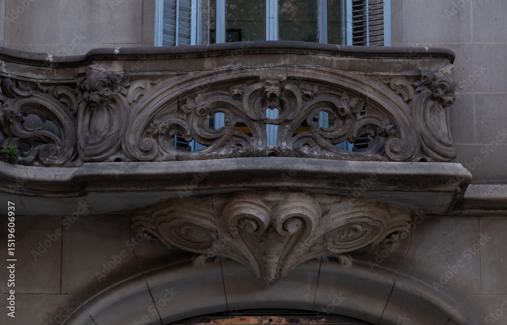 Fototapeta premium Interesting Art Nouveau Architecture Buildings facade in Barcelona, Spain. (Arquitectura modernista). These fancy buildings date for the most from the early XXth century. 