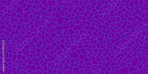 Organic fractured design with thin interconnected lines


