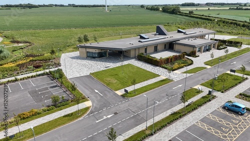 Tableau sur toile aerial view of Lilley fields crematorium and memorial garden