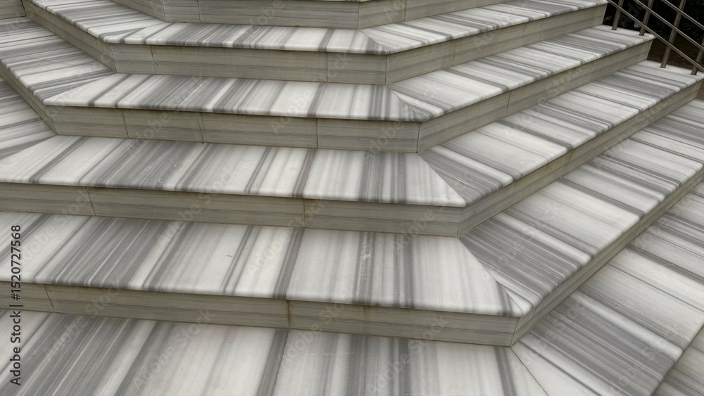 Obraz premium CloseUp of Outdoor Marble Stairs with Gray and White Veins Detail View