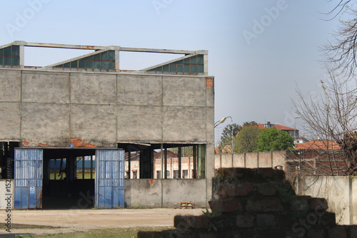 Complesso industriale abbandonato e riconversione urbanistica