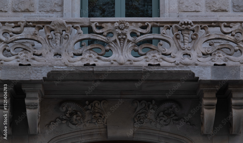 Obraz premium Art Nouveau building facade in Barcelona, Spain.