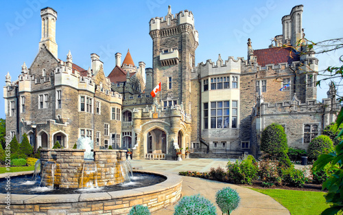 Canvas Print Casa Loma in Toronto Ontario