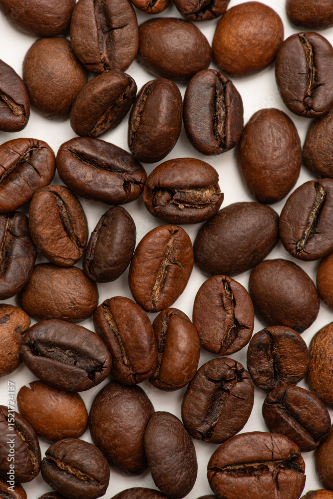 Naklejka premium Background with roasted coffee beans
