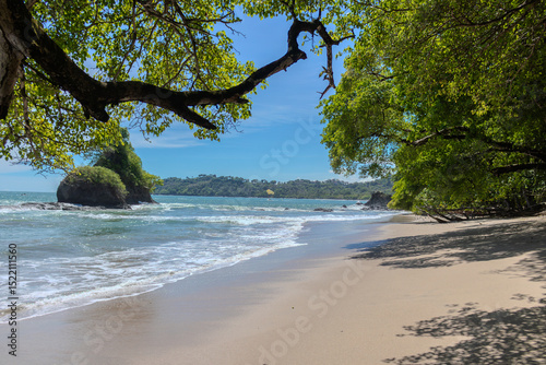 Fototapeta Naklejka Na Ścianę i Meble -  Manuel Antonio Park Beach in Costa Rica