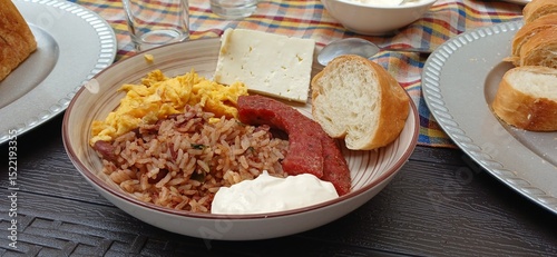 Gallo pinto desayuno típico de Costa Rica