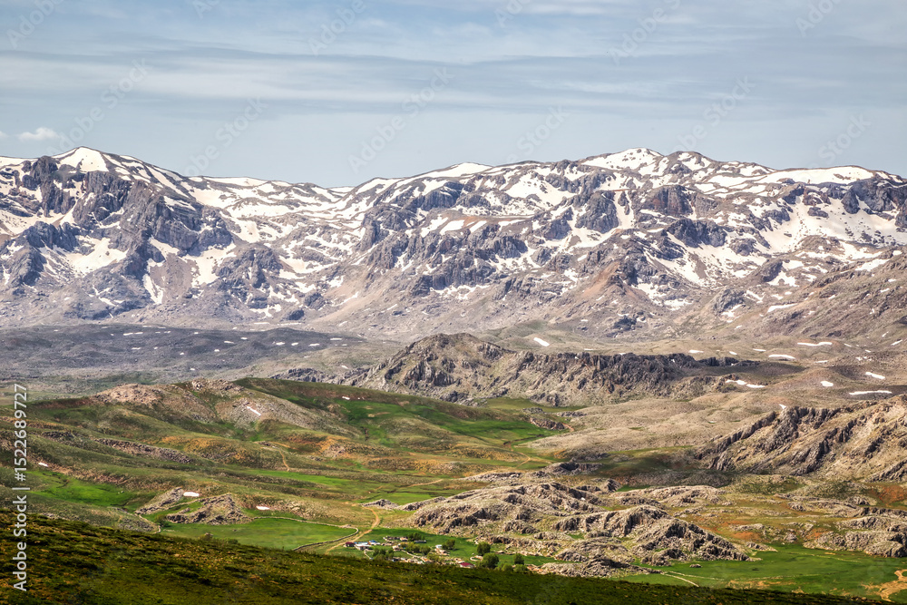 Obraz premium mountain landscape in summer