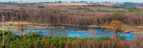 Wiosna nad rzeką Drwęcą.