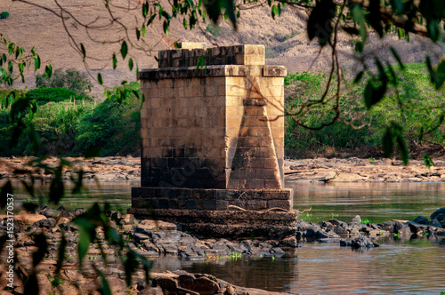 Monumento photo